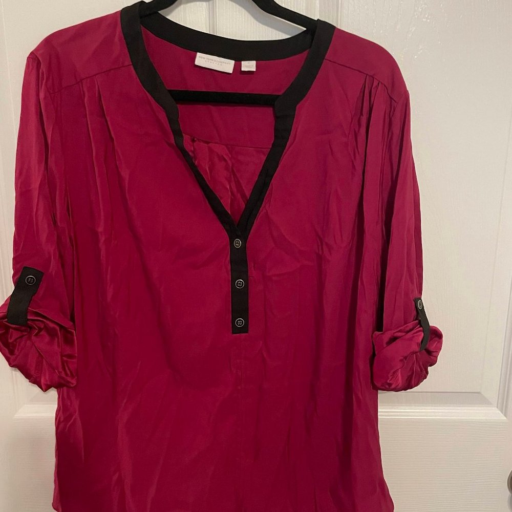 Magenta 3/4 Sleeve Blouse